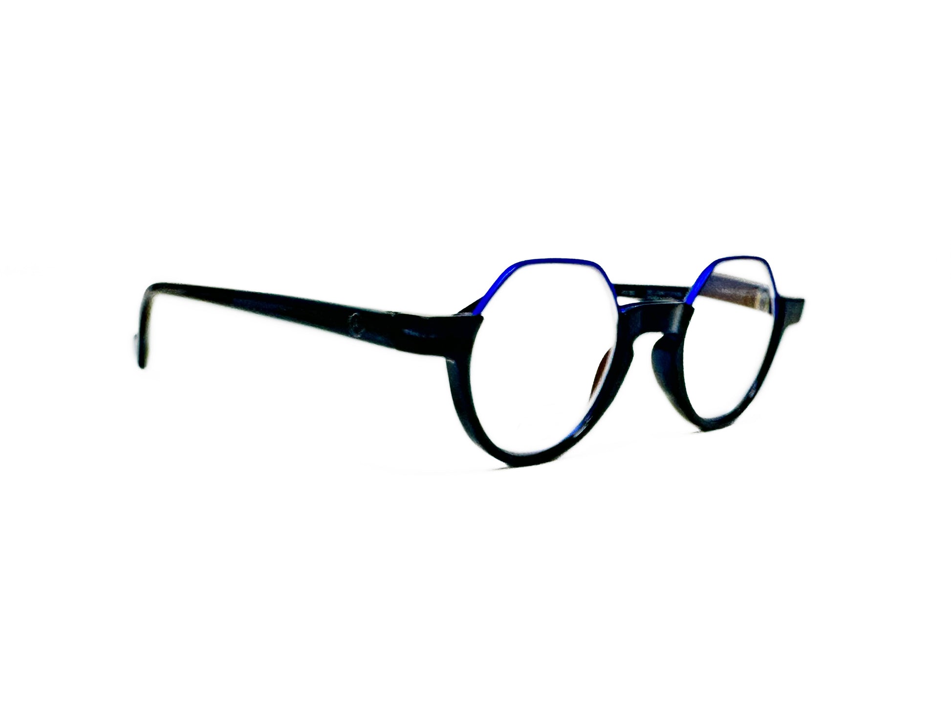 Aptica round acetate reader with flattop. Model: Rituals. Color: Blue Buffalo Horn - Black with blue trim on top. Front view.