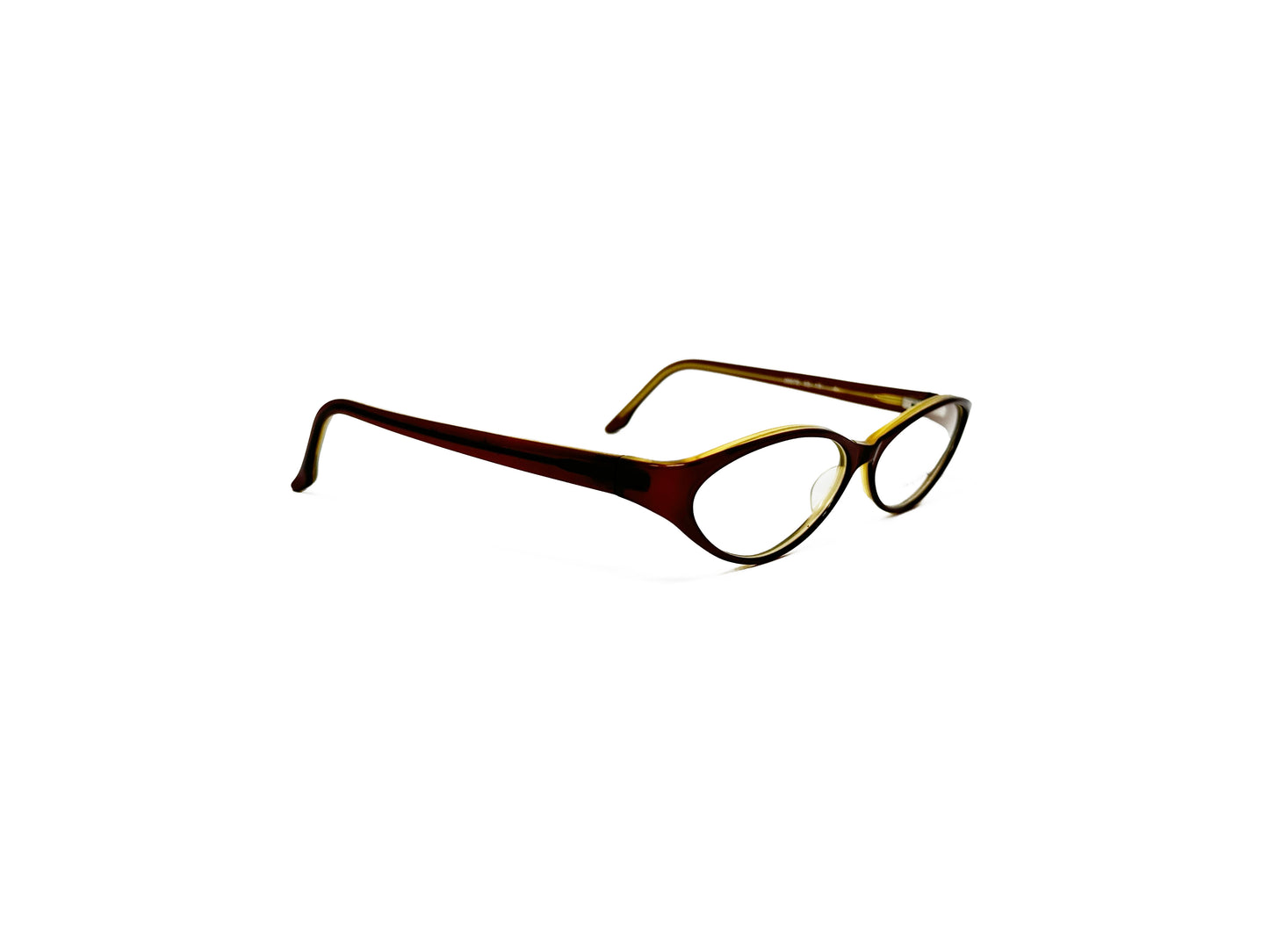 Paragraphe slim, cat-eye, acetate optical frame. Model: 20070. Color: 3 - Brown. Side view.