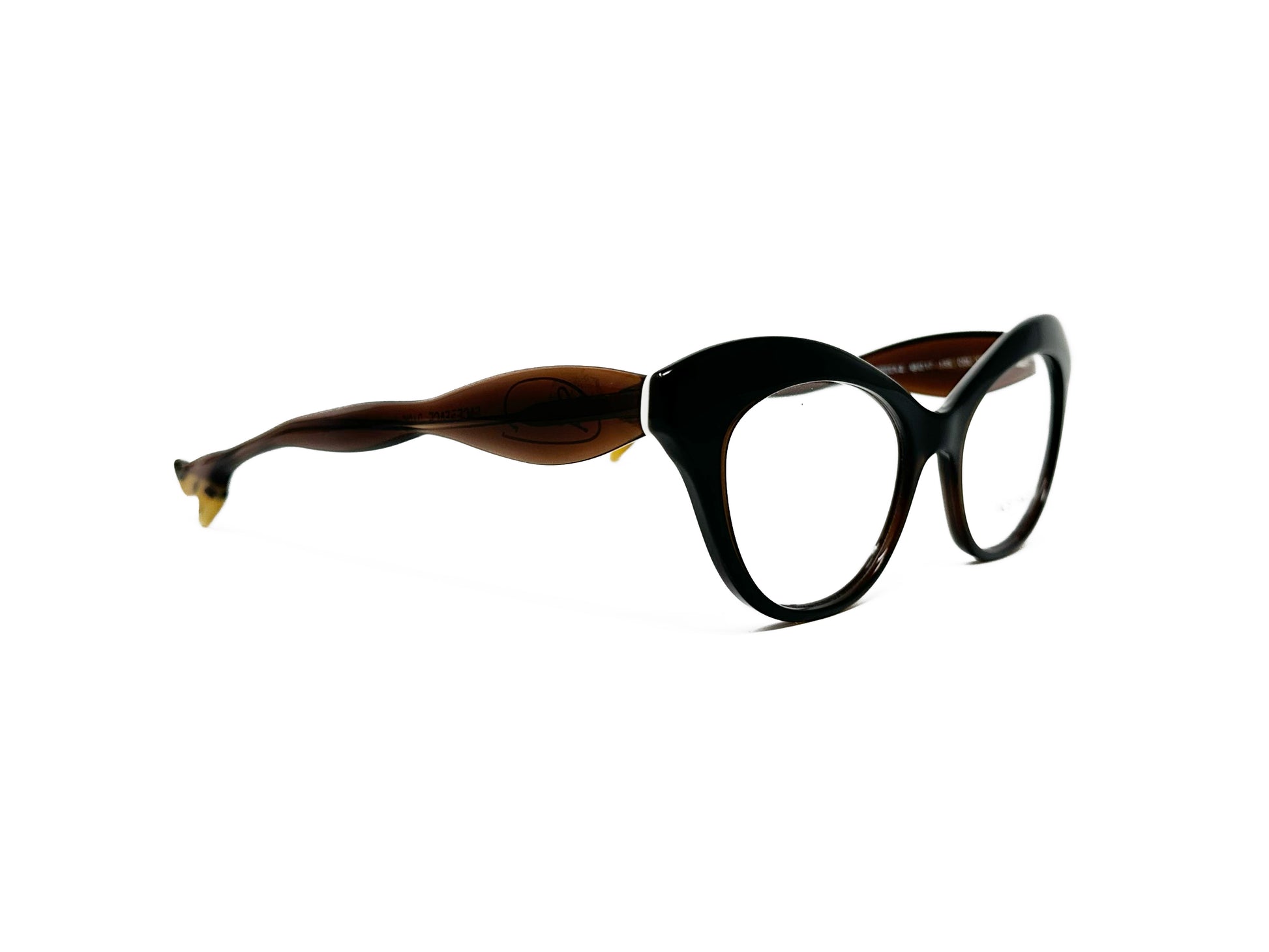 Face a Face acetate, cat-eye optical frame with curved top. Model: Bocca 3. Color: 124 -Black with brown temples. Side view.