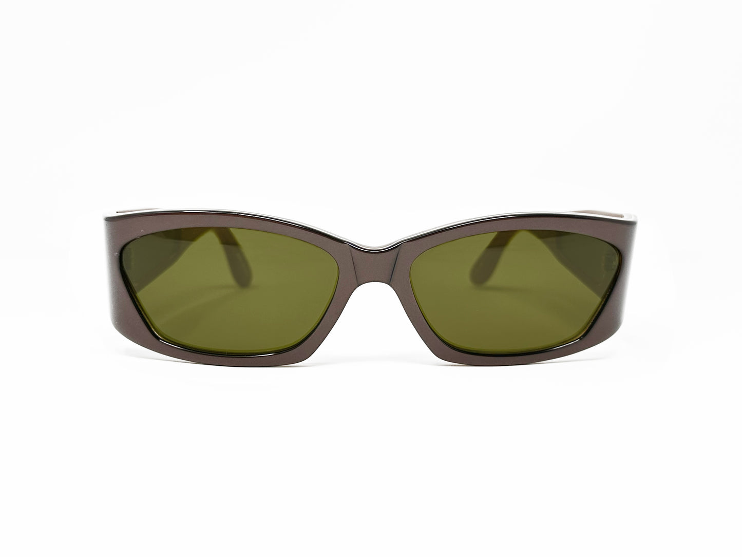 Kador rectangular, acetate sunglasses with cat-eye shaped lens. Model: DF26. COlor: 1434- Brown with green lenses. Front view. 