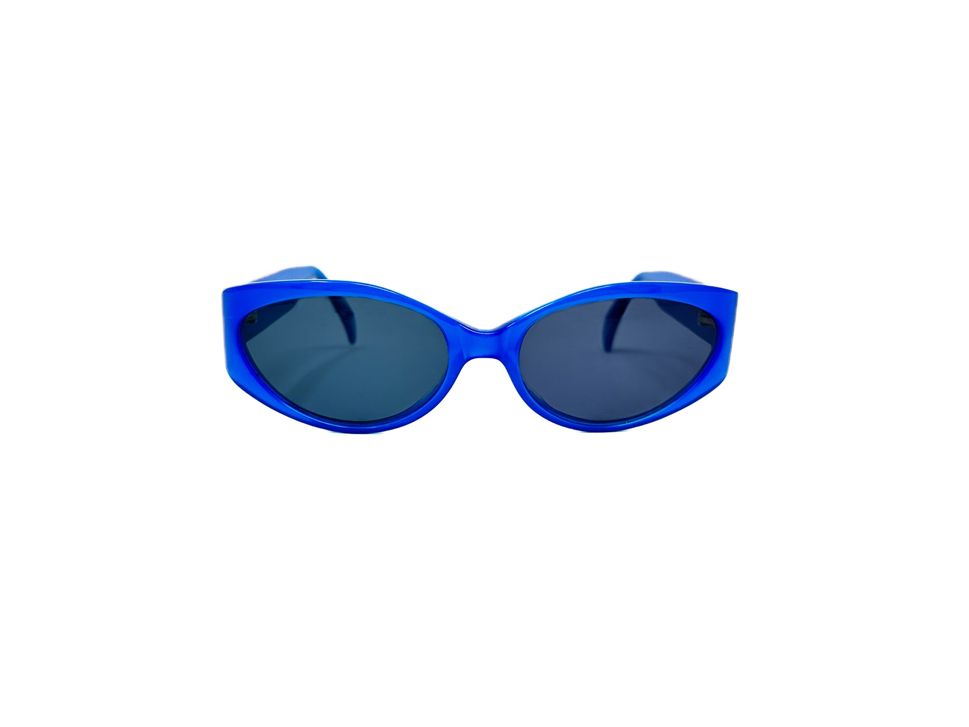 Nicole Miller acetate sunglass. Model: 1326 Angels. Color: Blue Frost 1464. Front view. 